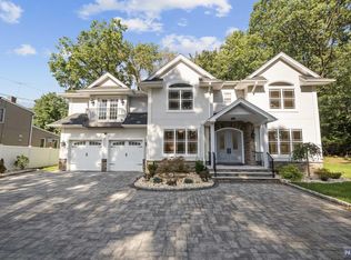 3 Wilcox Pl, Fair Lawn, NJ 07410