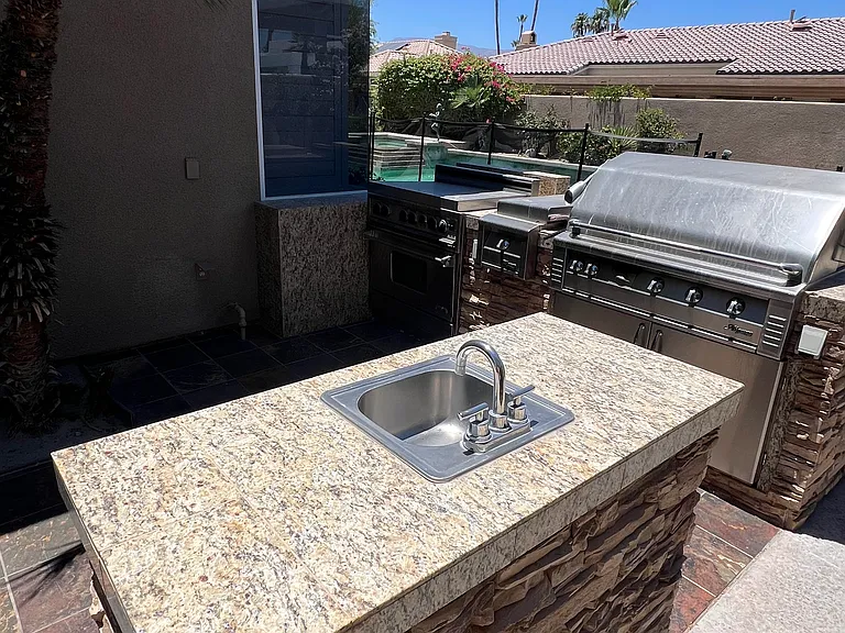 41865 Harrison Dr — Photo 27