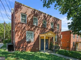 3204 28th St SE, Washington, DC 20020