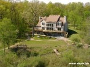 4386 Sunny Lake Dr, Hartland, MI