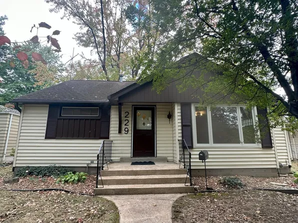 229 Adams St, Edwardsville, IL 62025
