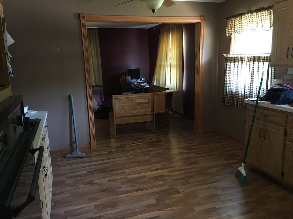 1st image of 930 S Vermillion St