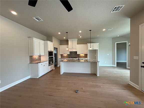 5th image of 1200 Shirley Faye Ln