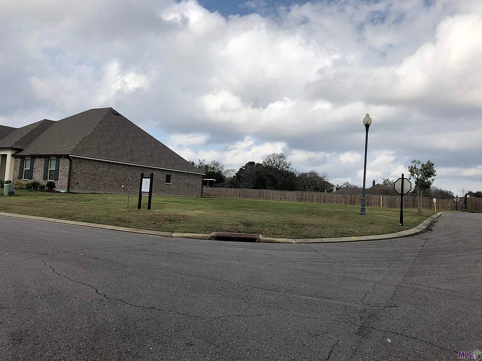 2nd image of 137 Tortoise Ln