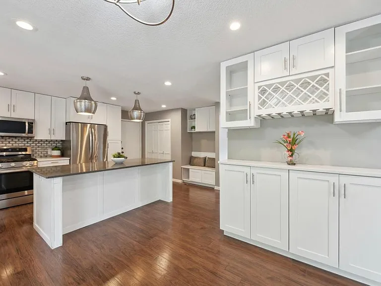 8706 Walton Pond Cir — Photo 9