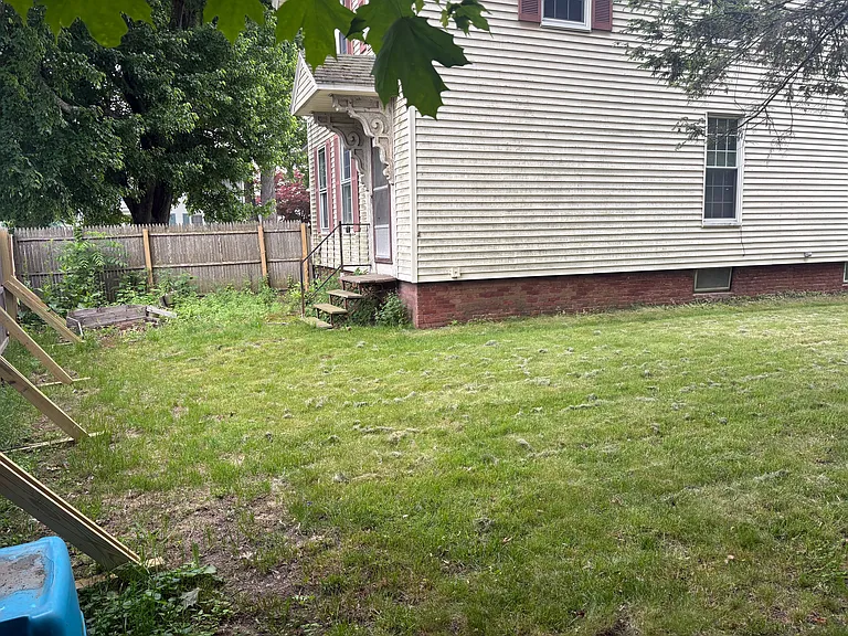 97 Union St #2 — Photo 33