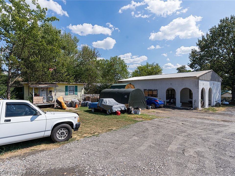 702 & 704 N Center Ave, Booneville, AR 72927 MLS 1066569 Zillow