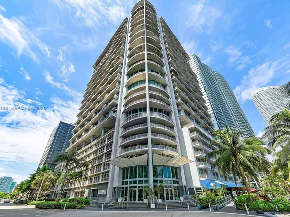 690 SW 1st Ct, Miami, FL