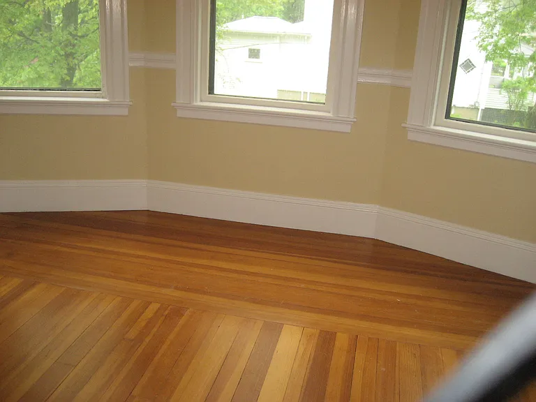 27 Elliot St — Photo 2