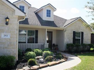 252 W Lantana Cir, Sealy, TX 77474