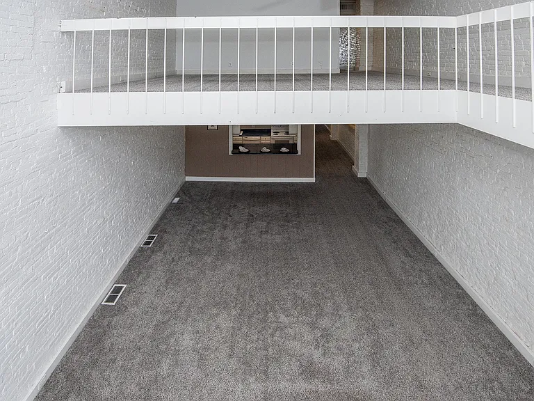 118 Main St — Photo 35
