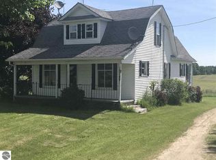 10749 S Lucas Rd, Mc Bain, MI 49657