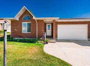 985 E 5700 S, South Ogden, UT 84405