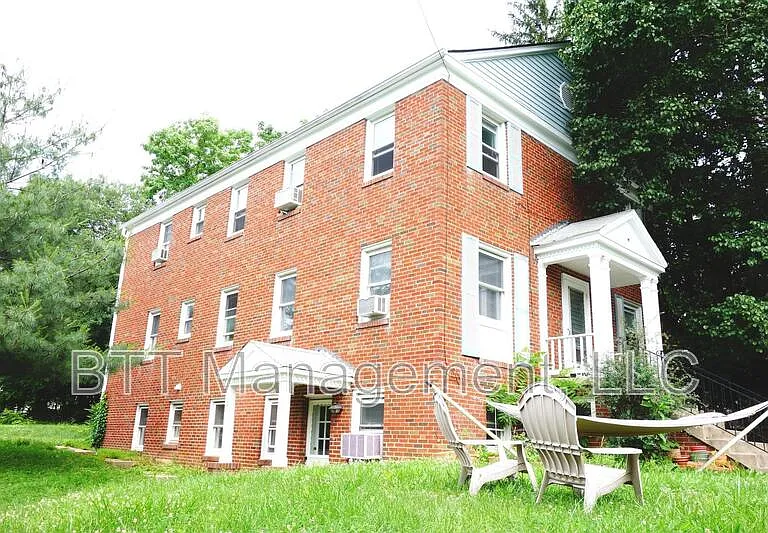 8210 Greenwood Ave #1 — Photo 47