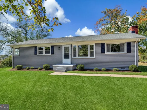 12008 Andora Dr, Fredericksburg, VA 22407