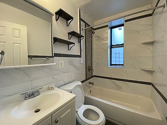 3rd image of 49 Clarkson Ave #5H