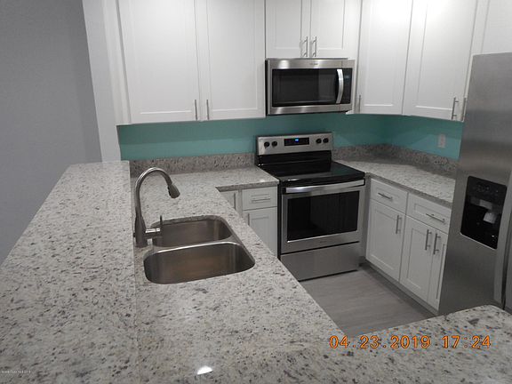 3rd image of 337 Markley Ct