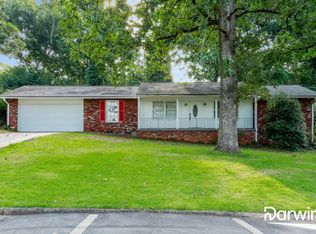2046 Chestnut Hill Cir, Decatur, GA 30032