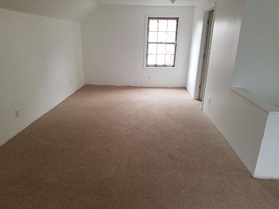 5th image of 13969 Piedmont St