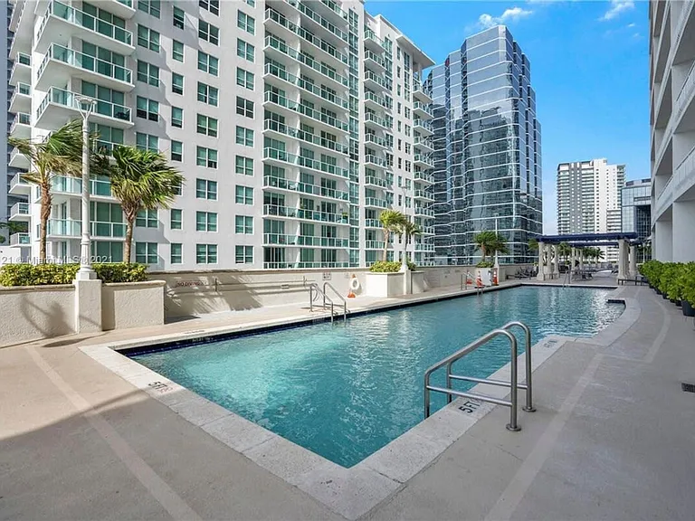 1200 Brickell Bay Dr #ID1227452P — Photo 20