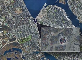 3762/3770/3774 Dutch Village Rd, Halifax, NS B3N2S5