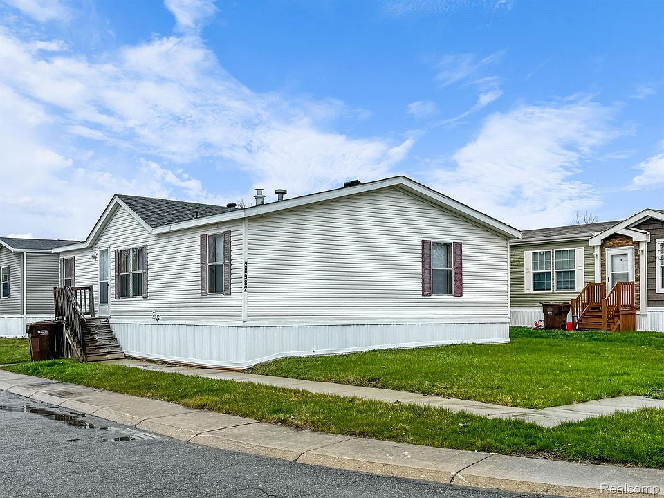 1st image of 28982 Applewood
