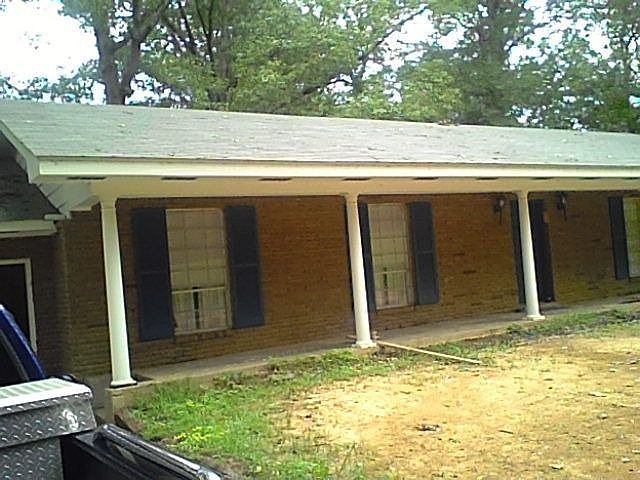 1st image of 1800 Lakeside Dr