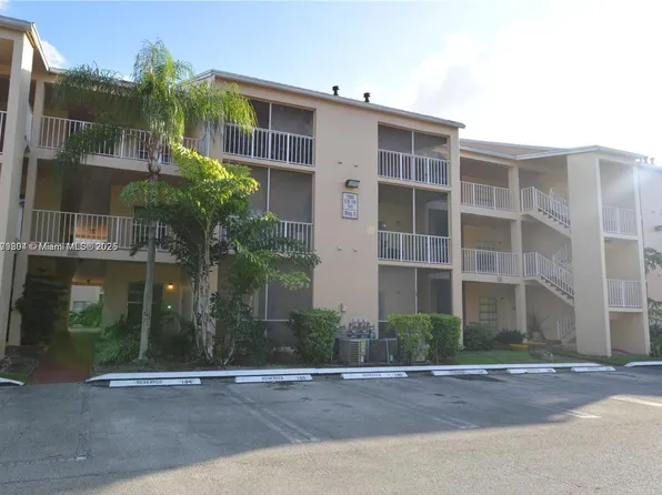 15300 SW 106th Ter APT 534, Miami, FL 33196