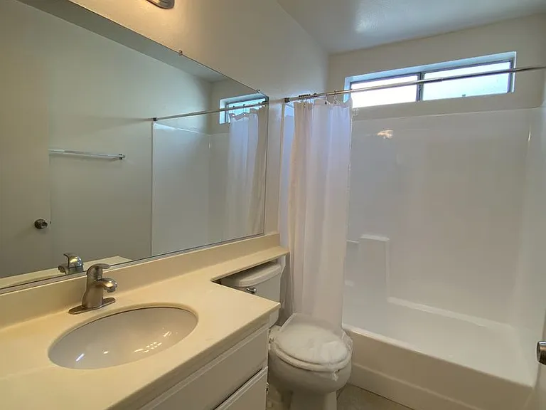 B & B Apartments — Photo 7