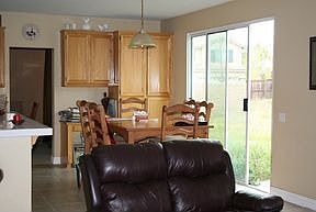 3rd image of 27630 Graystone Ln