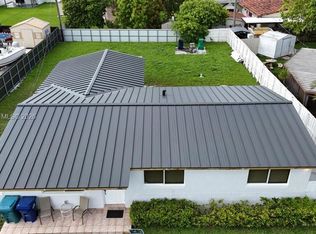10317 SW 7th St, Sweetwater, FL 33174