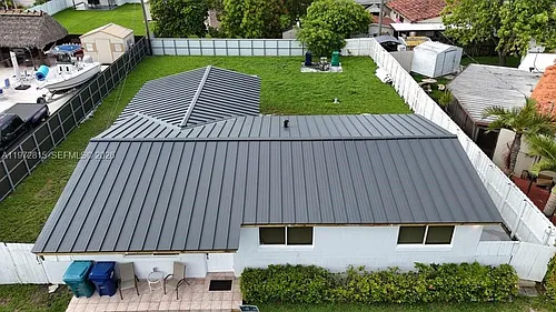 10317 SW 7th St Photo 1