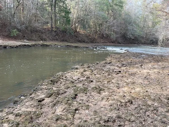 26300 Smokehouse Rd, Red Level, AL 36474