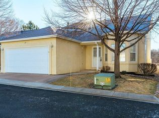 3343 Chestnut Glen Ln, Colorado Springs, CO 80918