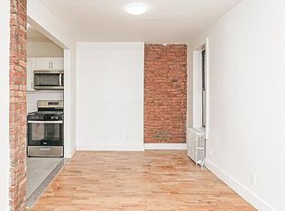 381 Berry St #3F, Brooklyn, NY 11249