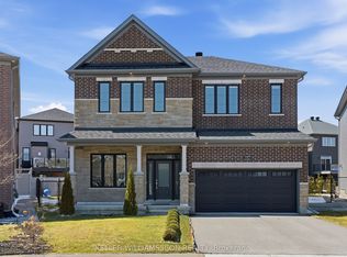 352 Cloyne Cres, Ottawa, ON K2J 6W4
