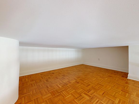4th image of 1 Astor Pl APT 11F