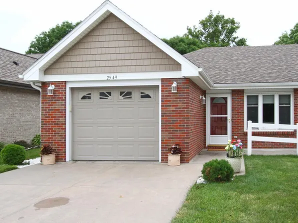 2549 N 69th Ct, Lincoln, NE 68507