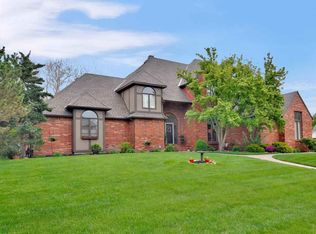 1024 N Broadmoor St, Wichita, KS 67206