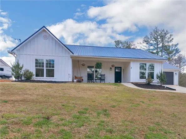 215 Almon Ave, Tallapoosa, GA 30176