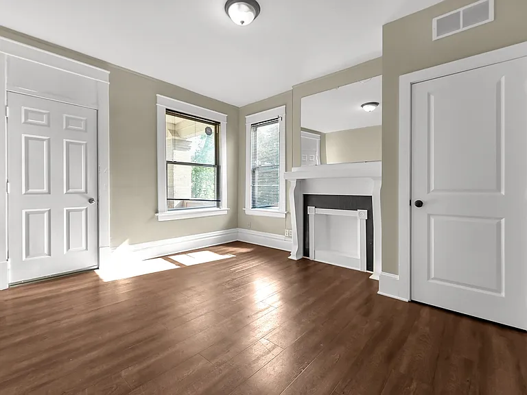 345 Chittenden Ave #D — Photo 9