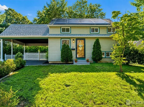 5 Bradford Rd, East Brunswick, NJ 08816