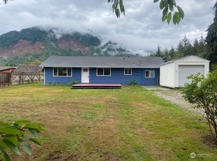 420 Commercial Ave, Darrington, WA 98241