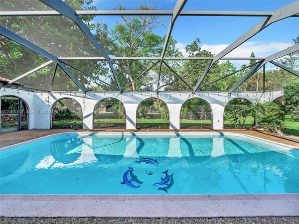 10251 NW 39th Ct, Pompano Beach, FL 33065