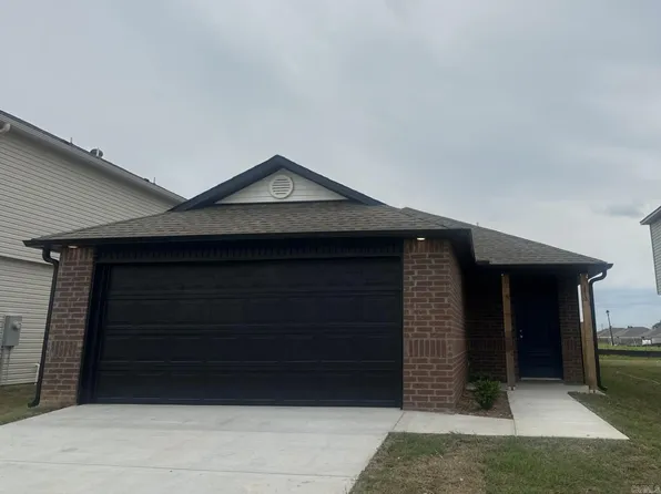 113 Sofia Dr, Maumelle, AR 72113