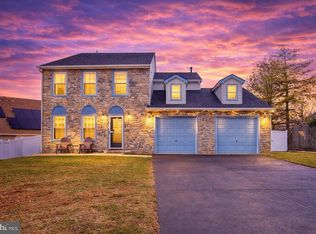 9 Ariel Dr, Mount Holly, NJ