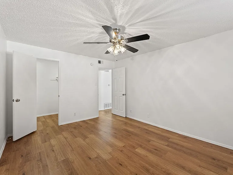 Patton Apartments — Photo 45