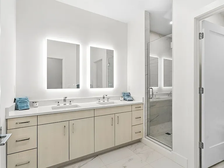 Harrison Grand — Photo 12