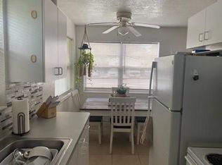 841 NE 40th St, Oakland Park, FL 33334