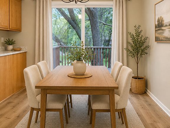 5th image of 11416 Hanson Blvd NW